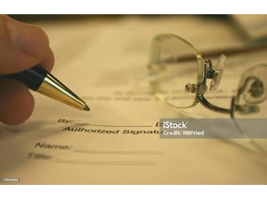 Estar sujeto a curatela no impide ostentar capacidad para testar